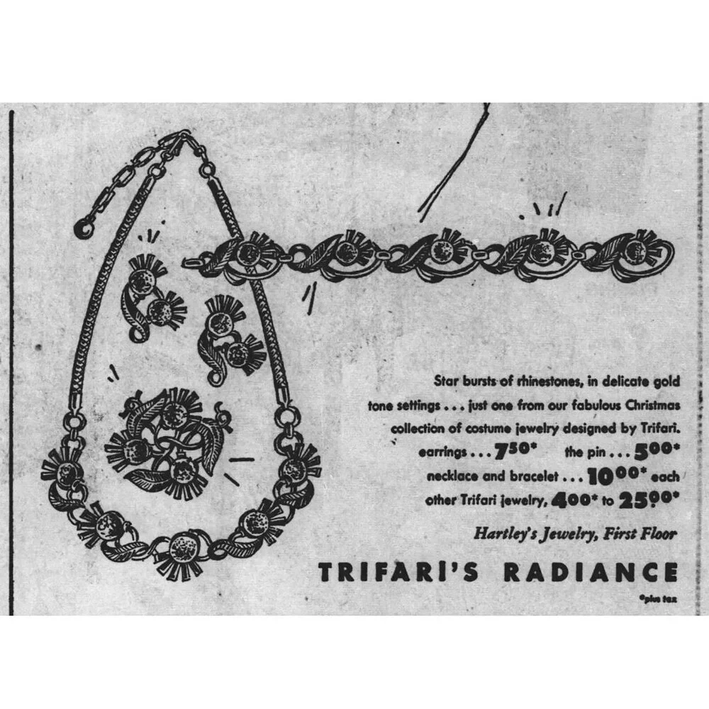 Vintage Alfred Philippe Trifari Radiance Rhinestone Thistle Flower Brooches 1950